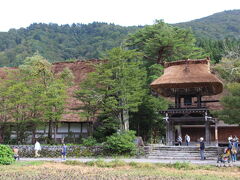まずは、民禅寺から村内をめぐります。
