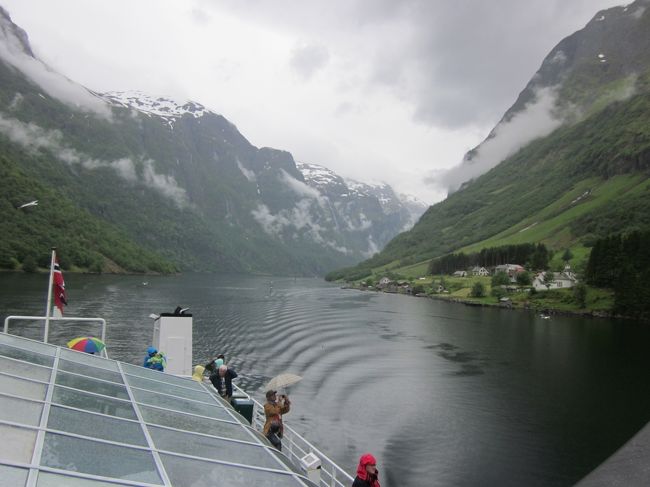 ネーロイフィヨルドの最も狭まった所