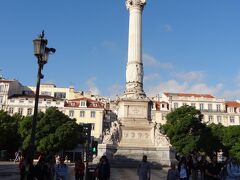 レスタウラドレス駅で下車。ロシオ広場を経てフィゲイラ広場から15番トラムに乗車しました。トラムは始発でしたが、観光客で満員でしたので、写真を撮れる雰囲気ではありませんでした。