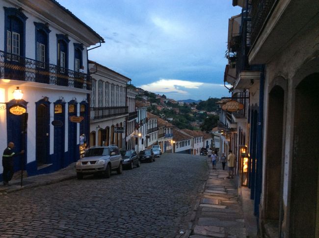 ライトアップが綺麗ですね。