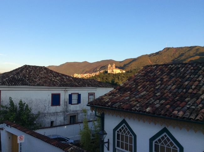 朝から古都の散歩はすがすがしい。