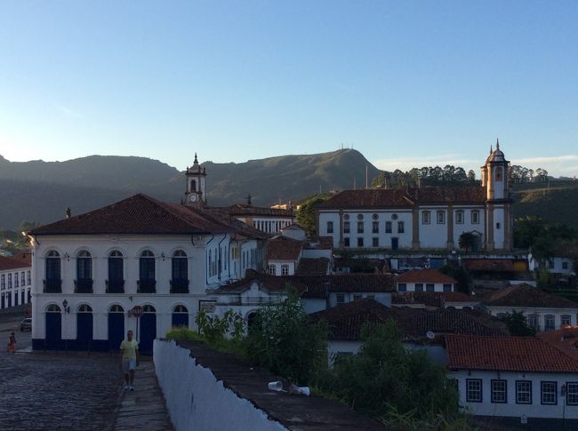 朝焼けがまぶしい