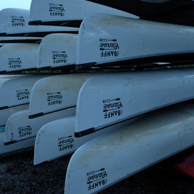 散歩の途中で、もしかしたらヴァーミリオンレイクスって意外と近くなのでは･･･と思って行こうとしましたが、電車の線路に阻まれて時間切れ。<br />