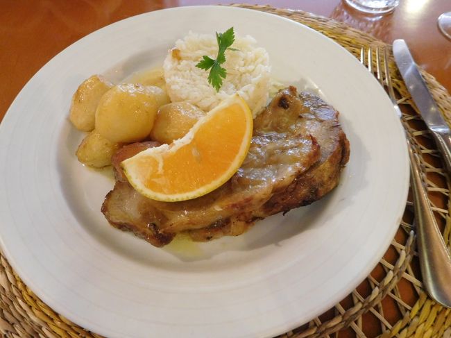 今日のランチは、豚肉。久々のお肉美味しかった♪