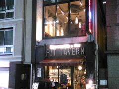 17:00
肉系が食べたくて移動。
二軒目【PIT TAVERN】