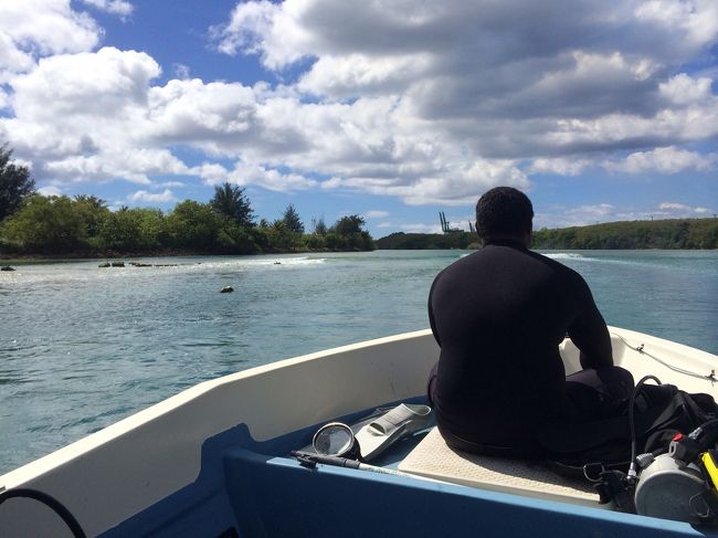 この旅のメインイベント。<br />ベルトラで見つけたダイビング！<br />グアムオーシャンアカデミーさんを利用しました。<br />ビーチダイブ、ボートダイブそれぞれ一本ずつ。<br />スキューバは生まれて初めてでしたが、あの海の中で始めて呼吸したスーッとなった感覚今でも覚えてます。<br />（後に、ダイビングにはまりライセンス取ることになりますw）