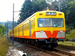 名古屋から近鉄で富田へ行き、三岐鉄道に乗り換えて西藤原へ。
旅客以外にもセメント輸送でも活躍する鉄道です。