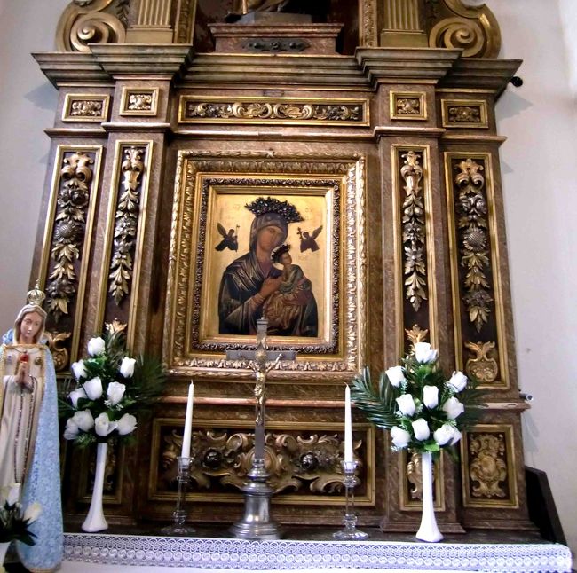 ジオットの絵のような小祭壇