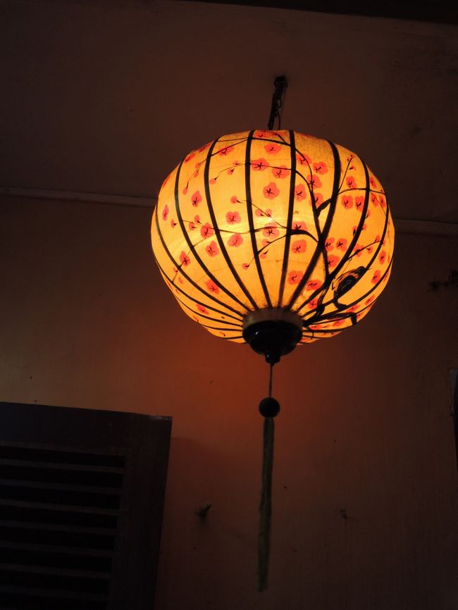 …っと思ったら、<br />一緒に来てるもう一組が、<br />