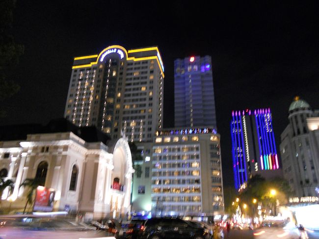 夜景がきれい。<br />街は、にぎやか。