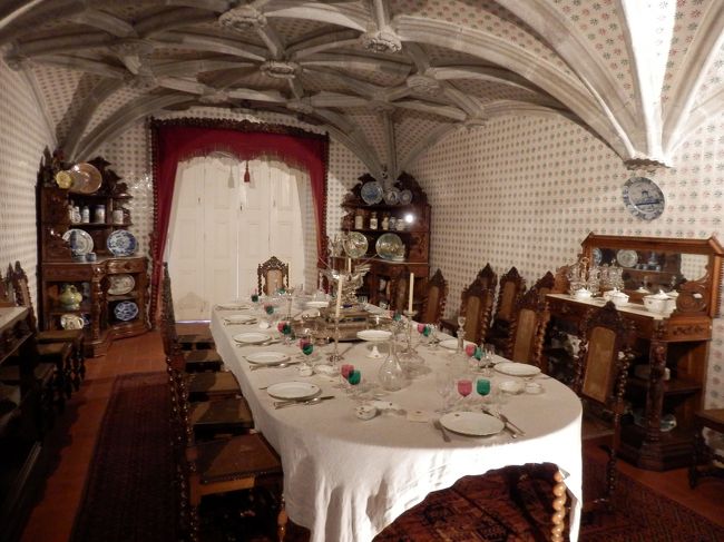 いかにも宮殿らしいお部屋。