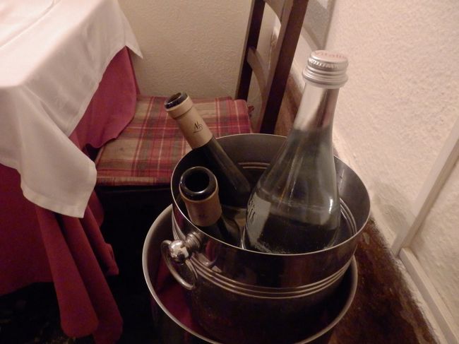 ちなみにこちらも初日同様、グラスワインのシステムがなく、ボトル１本いただきました。。！ｗ