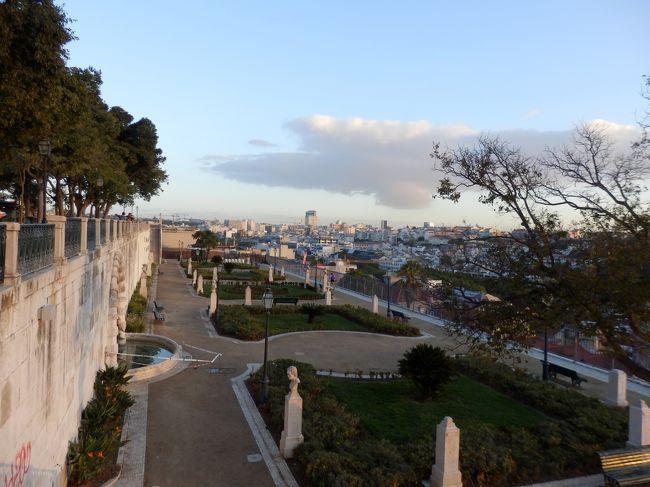 公園側の景色その③<br />同じく誰もいませんｗｗ