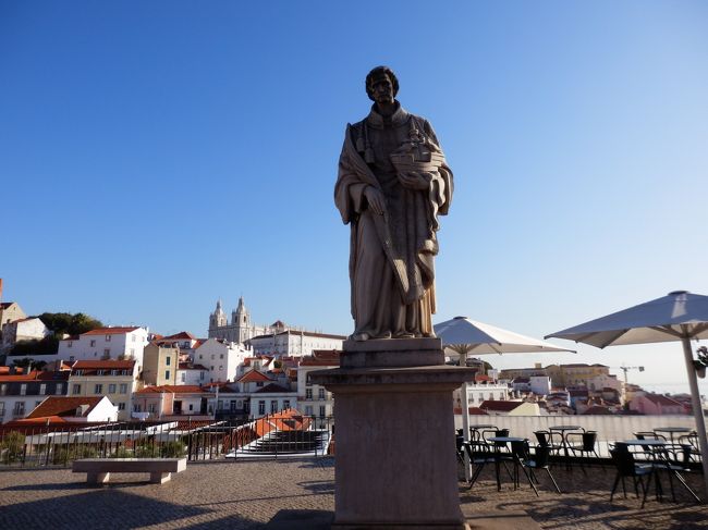 この像が誰なのか調べる間もなかったことも初日と同じｗｗ<br />