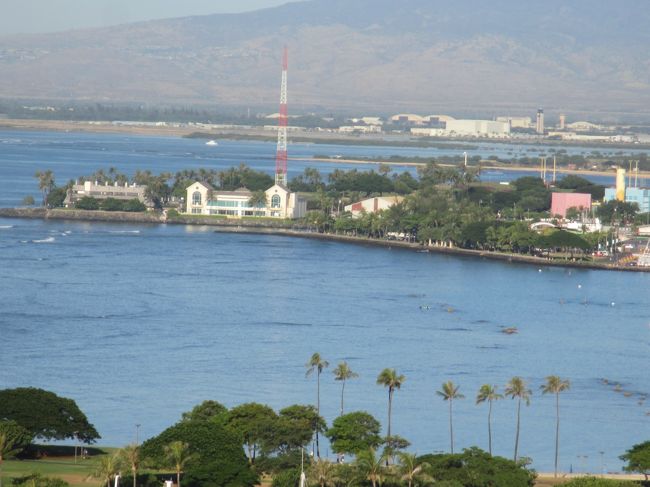 ３日目も快晴です。ラナイからバイザシーが見えます。53バイザシーにランチ行かないとね。まだ４日あるから行けるね。