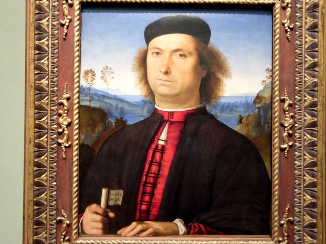 今回、ティツィアーノやラファエロ、ボッティチェリで貸し出されてる絵もたくさんありましたが、その分ペルジーノやリッピ、ヴェネチア派の絵が飾られていました。<br /><br />ペルジーノの傑作<br />「フランチェスコ・デッラ・オペレの肖像」<br />１４９１年頃の作品