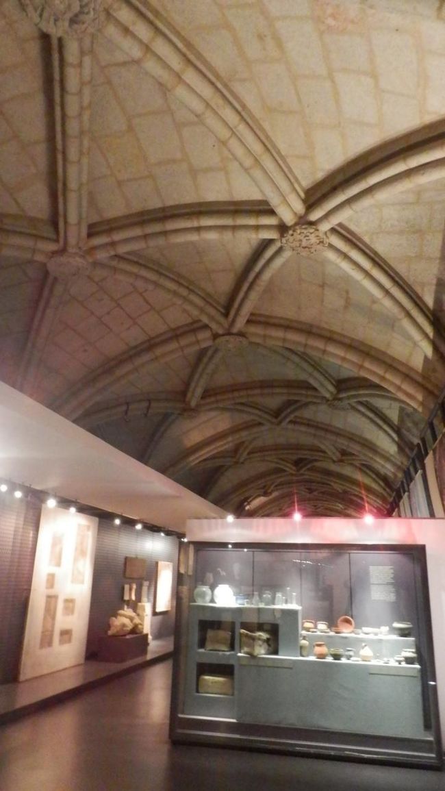 建物は続きのもののようです。