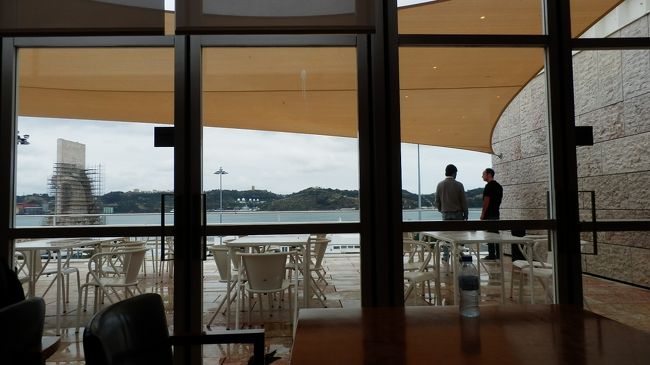 途中にあったカルチャーセンターベレムで