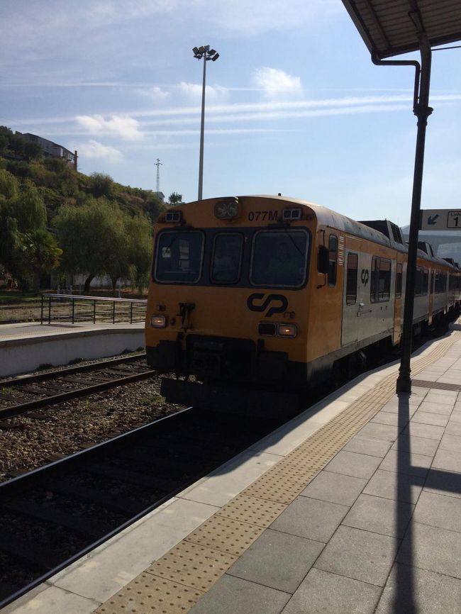 やがて、ポルトに戻る列車が来ました。