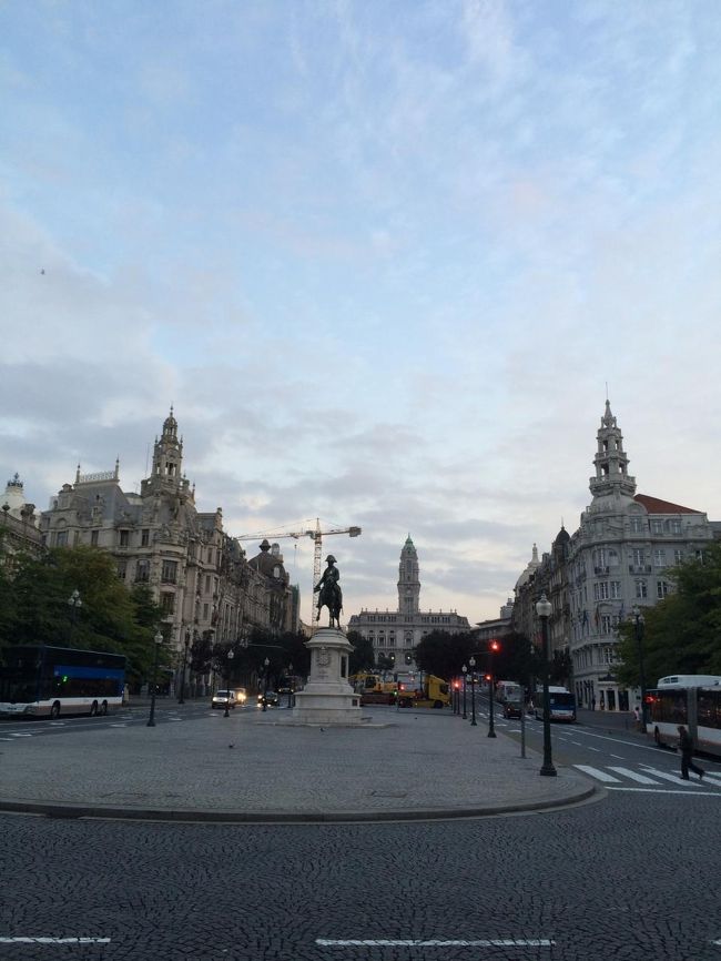 リベルダーデ広場。