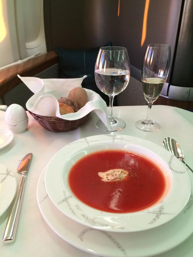 スープとパンも美味しい。