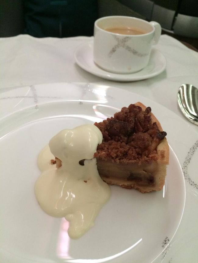 デザートで満腹。<br /><br />インド、ポルトガル、香港と周遊した旅も終わりです。<br />楽しい旅行でした。