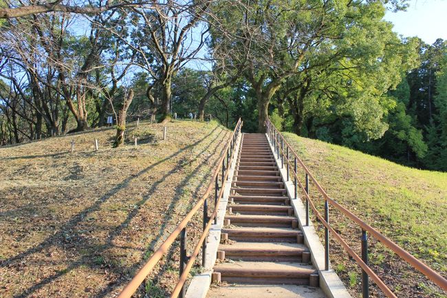 この階段で登城