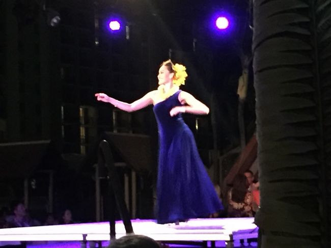 ビールを飲みながら心地良い時間が過ぎていきます。