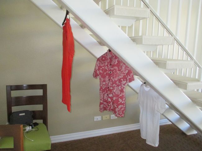 ペントハウスの階段を、こんなふうに使ってごめんなさい。