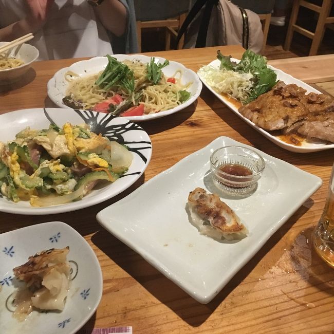 こちらのお店は島んちゅの方が経営していらっしゃってコスパも味も良し◎<br />地元の方もたくさんいらしてました。<br />穴場です。