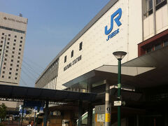 夜行バスで岡山駅に到着しました