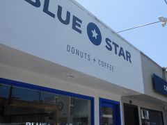 BLUE STARというポートランドにもあるドーナッツ屋。日本でも代官山のFred Segalの店内にできましたね。夜食用に購入。
●ブルー・スター・ドーナッツ→ http://www.bluestardonuts.com/locations/