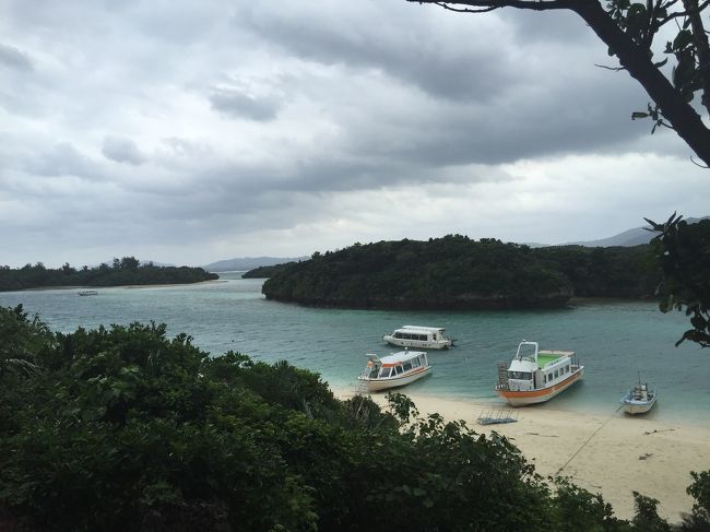 川平湾<br /><br />天気悪く雨降ったり止んだり…。<br />