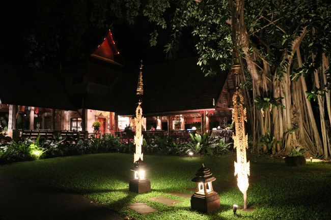 エントランス　角度　変えて