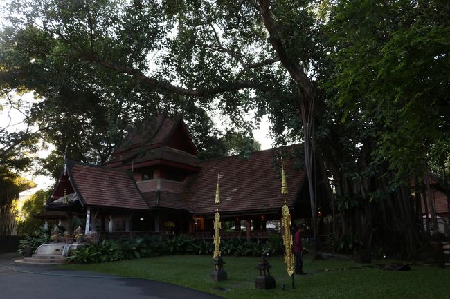 ﾎﾃﾙ　ｴﾝﾄﾗﾝｽ