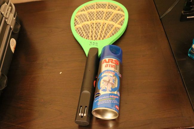 部屋の中 電機蚊取り器<br />スプレー<br />使うことはありませんでした