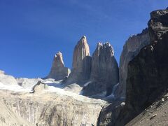 打って変わって、パイネ国立公園のトレッキングは晴天。
トーレス・デル・パイネは最高なコンディションでした。
http://4travel.jp/travelogue/11180895
