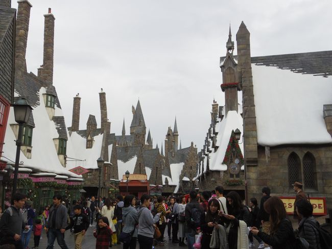 素敵な街並み<br /><br />既に、人でいっぱい。