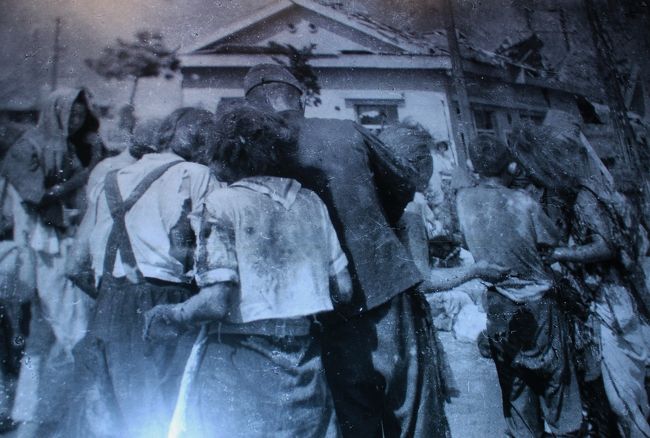 被ばくされた皆さんの様子。<br /><br />暗くて撮影できず、この後控えました。