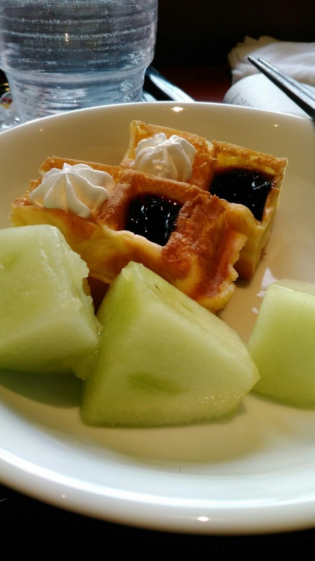 ワッフルは面白い<br /><br />梅隆（メロン）は美味しかった