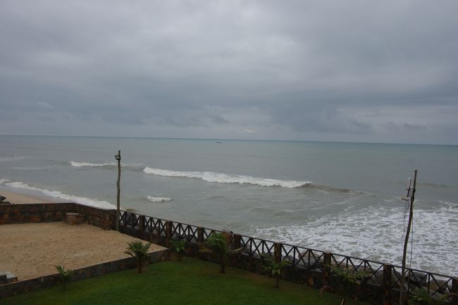 部屋からのギニア湾の景色です。