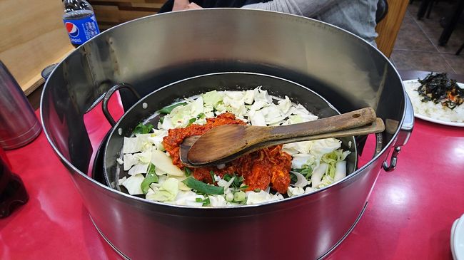 ユガネタッカルビ  W8,000