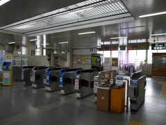 12:00ちょうどに彦根駅到着。

やっぱり日本は小さな島国です。 
たった二時間で滋賀県まで来れちゃうんですから。

