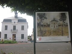 ＮＯ２３　「La Mairie d'Auvers(村役場)」

建物は当時と全く同じ姿です。