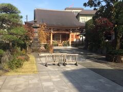 東覚寺
亀戸七福神の「弁財天」
新しいが境内も建物も和の趣きがある。