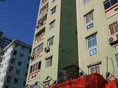 空港からまっすぐ人気フォーレストランのフォー１０リークオックスーへ。