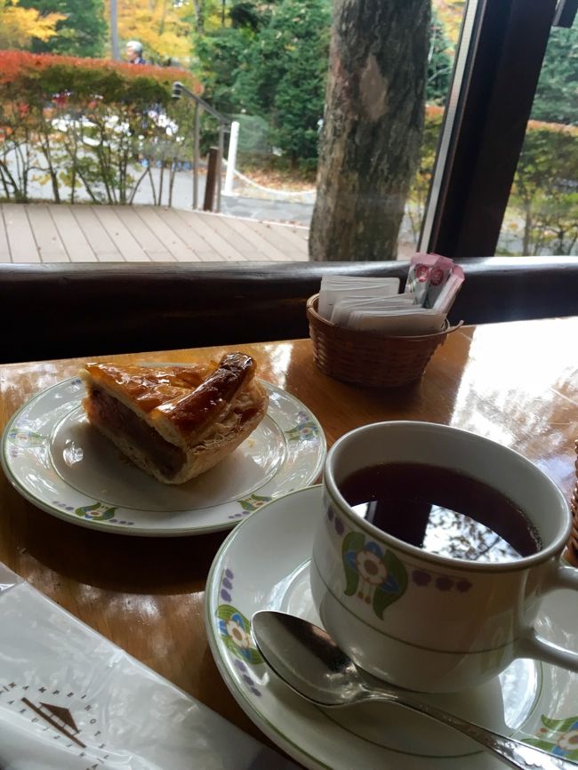 アップルパイとコーヒーのセット。<br />幸せ～(*'▽')