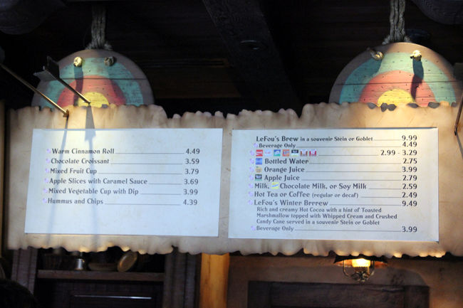 ここもクイックサービスポイントが使えます。<br />こんなに魅力的なファーストフードがたくさんあるのに我慢しなければならないのはこの日はクイックサービスをもう予約してあったからです。<br />