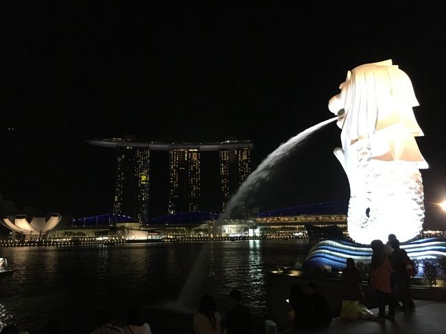 地下鉄でこちらの方へ