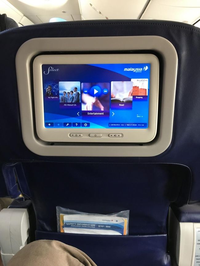 ７３７です。<br />４０分程度なので何でも良いのですが